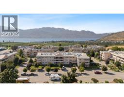 301 3854 Brown Road, West Kelowna