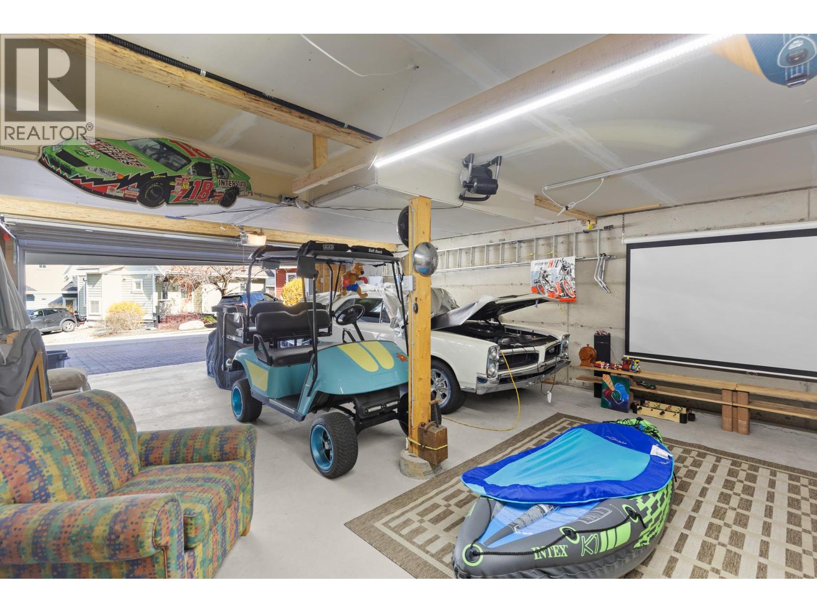 #179 6844 Santiago Loop - 40