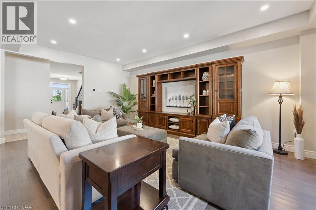 #11 254 GOSLING GARDENS Avenue - Image 7