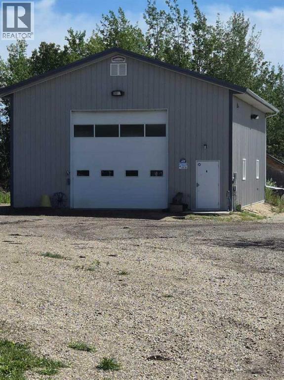 705071 Range Road 64 - photo 2