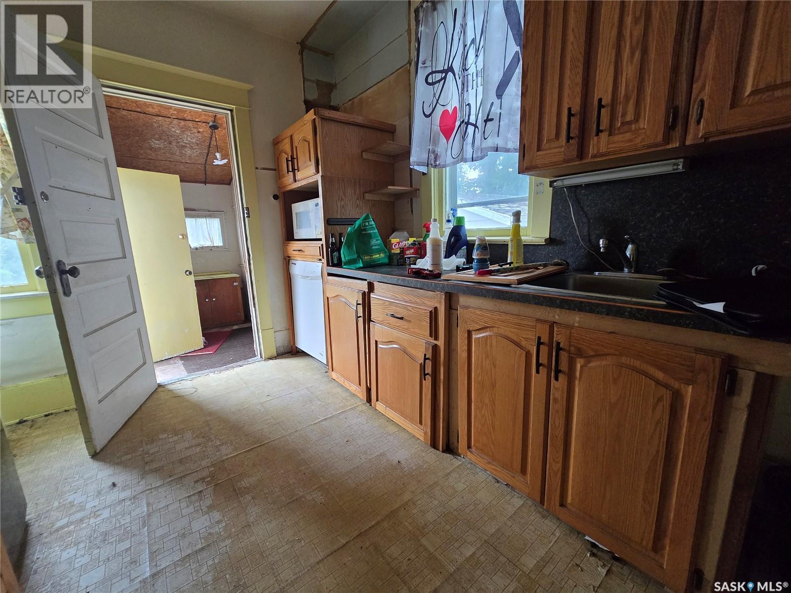 313 3RD AVENUE S - 9