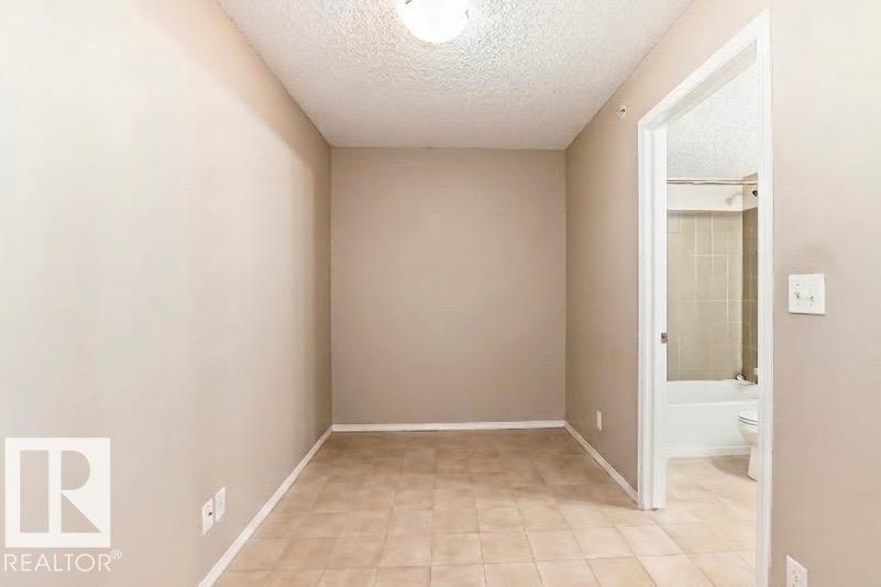 #404 12025 22 AV SW - 11