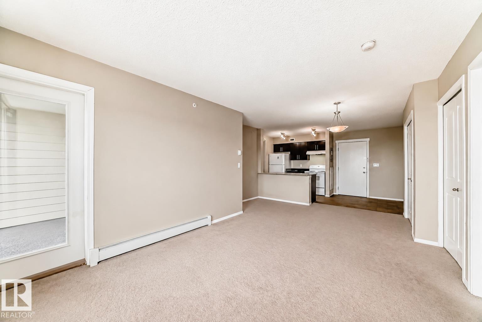 #404 12025 22 AV SW - 17