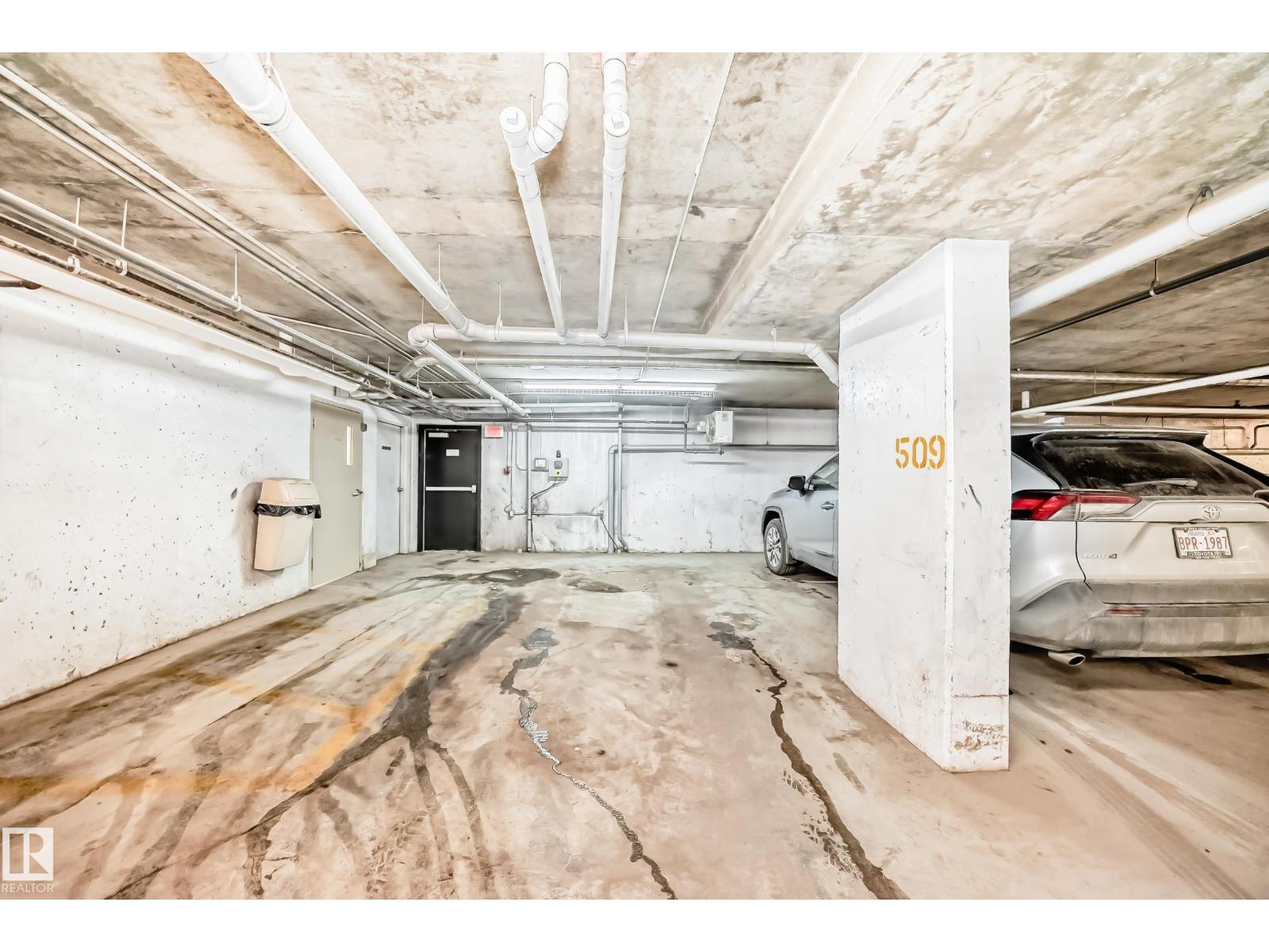 #404 12025 22 AV SW - 22
