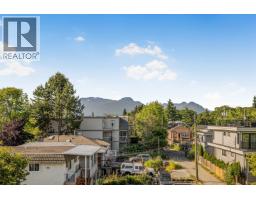 2412 Dundas Street, Vancouver, BC V5K1P6 Photo 18