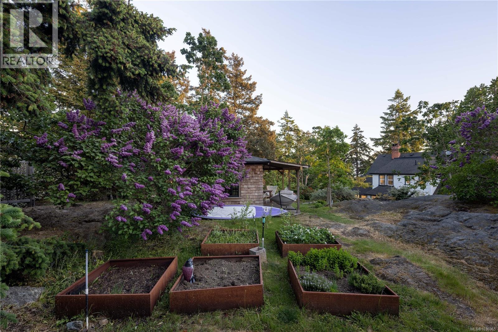 2880 Sea View Rd - 17