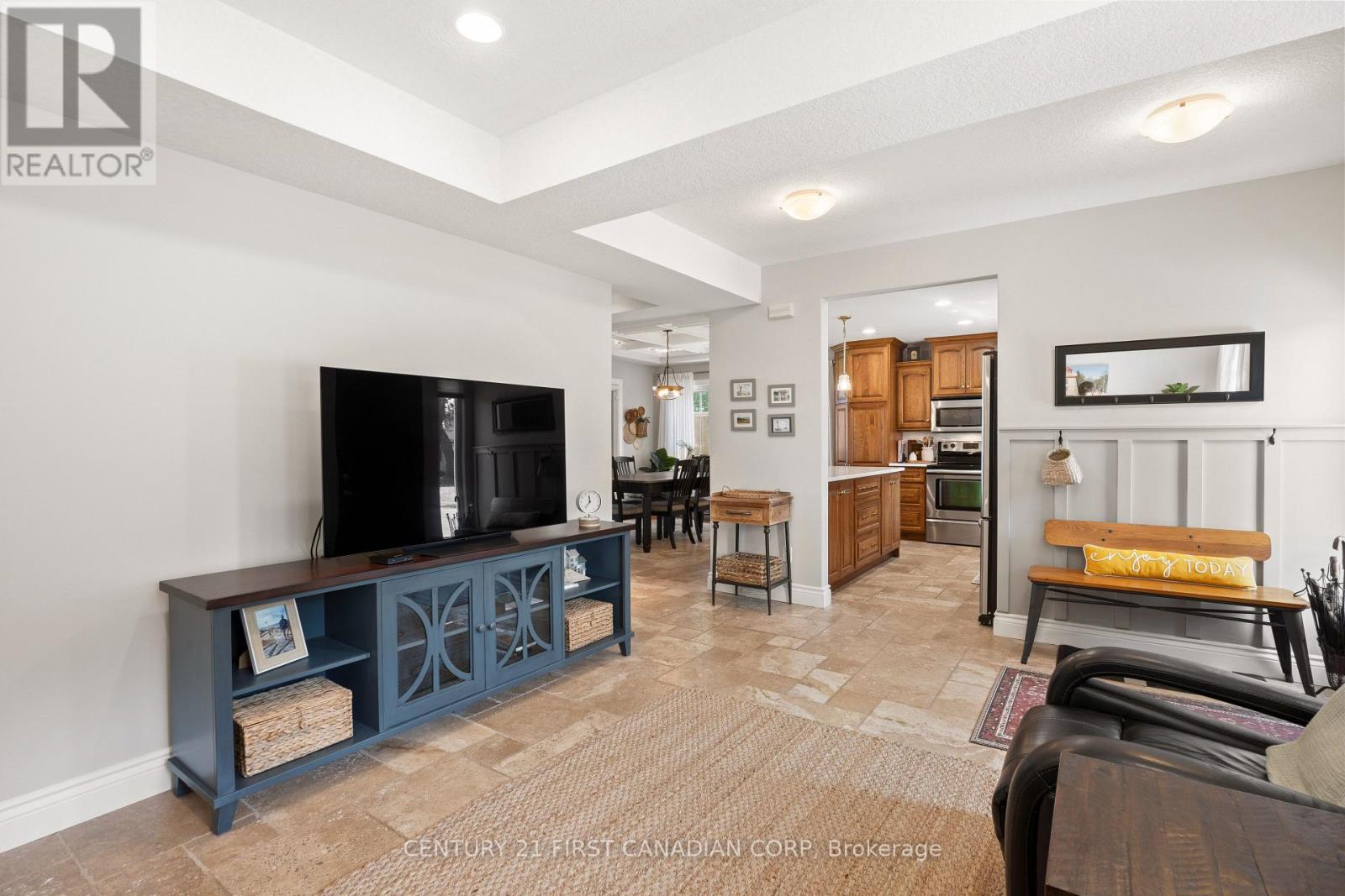 71257 ELIZABETH STREET - 12