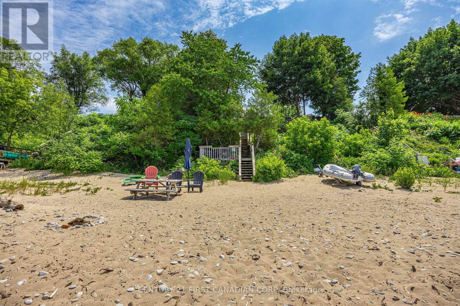 71257 ELIZABETH STREET - 43