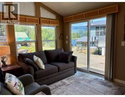 1681 Sugar Lake Road Unit# 49, Cherryville, BC V0E2G2 Photo 18
