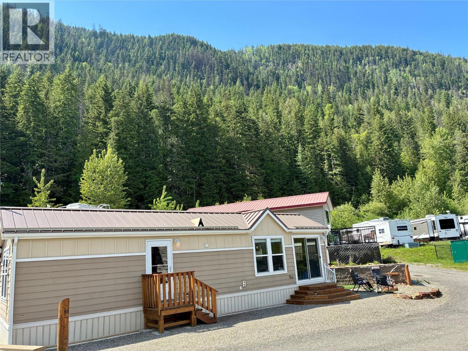 #49 1681 Sugar Lake Road - 34