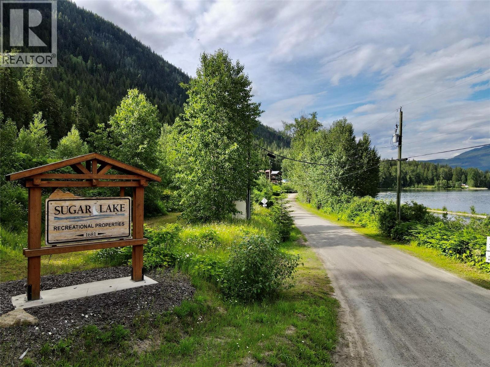 #49 1681 Sugar Lake Road - 40