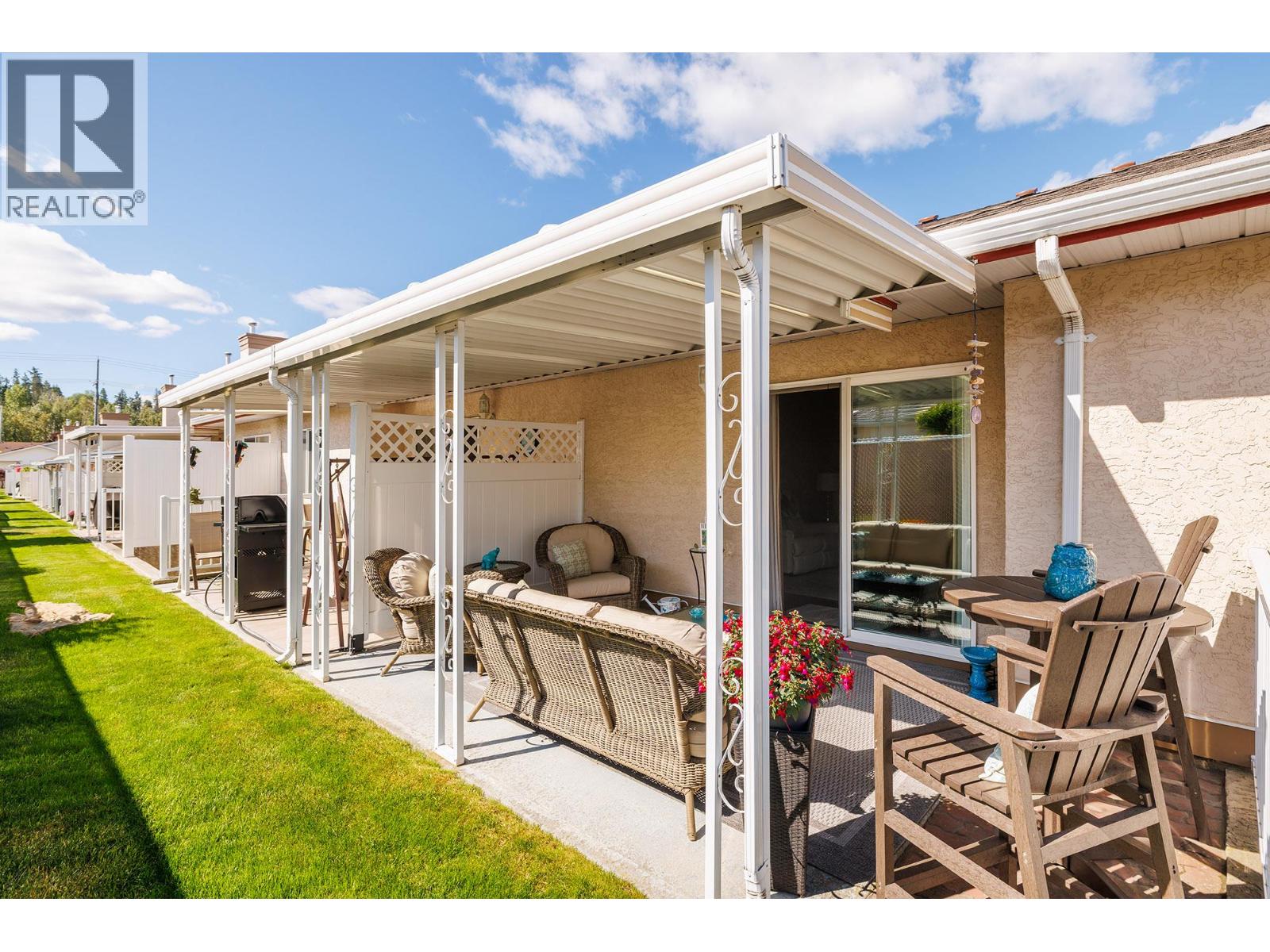 #39 1874 Parkview Crescent - 23