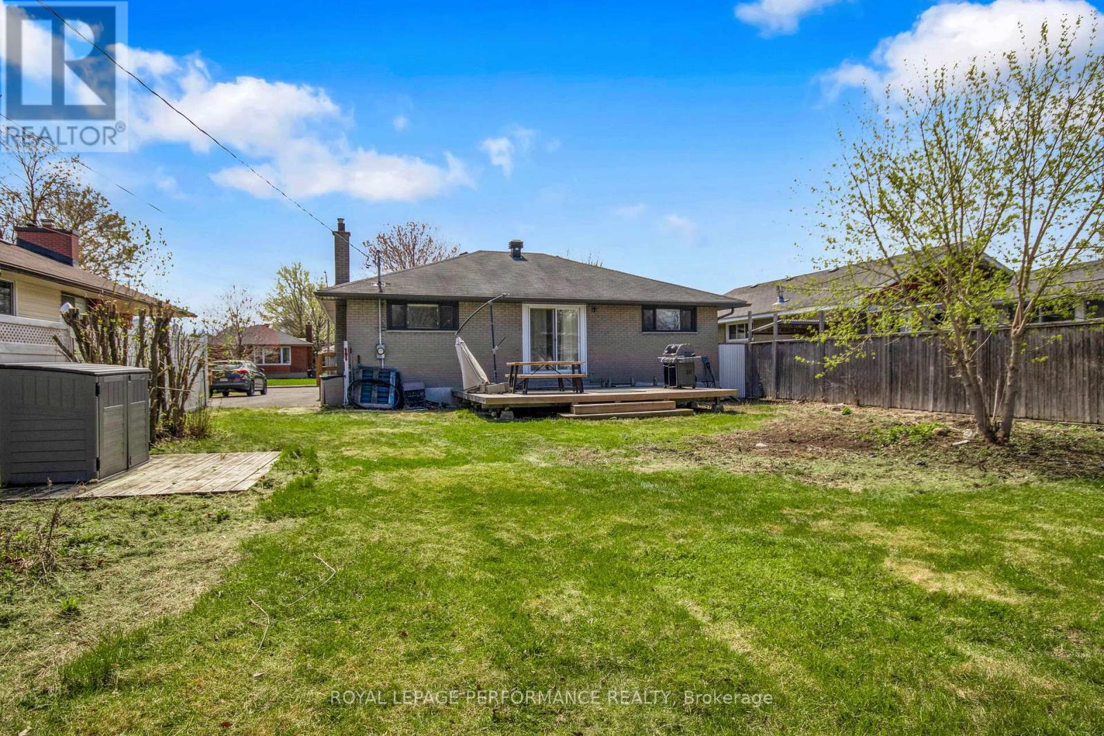 1321 RUSTIC DRIVE - 17