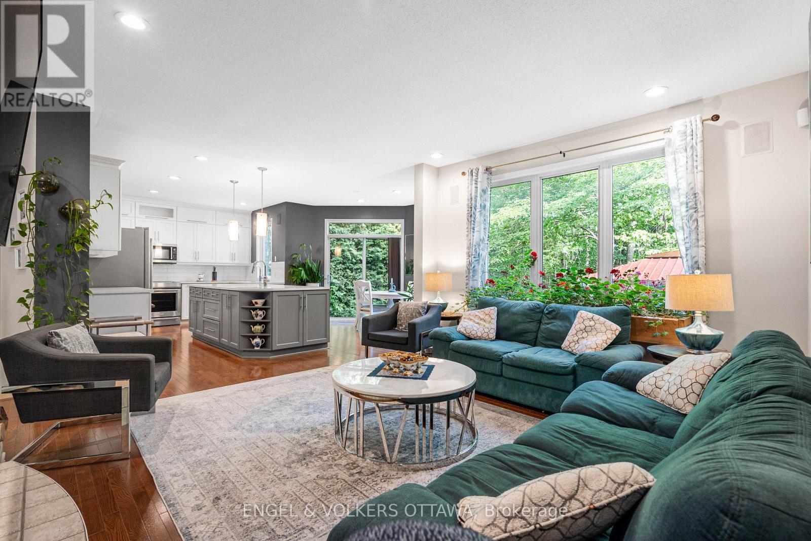 8 GLENRILL PLACE - 15