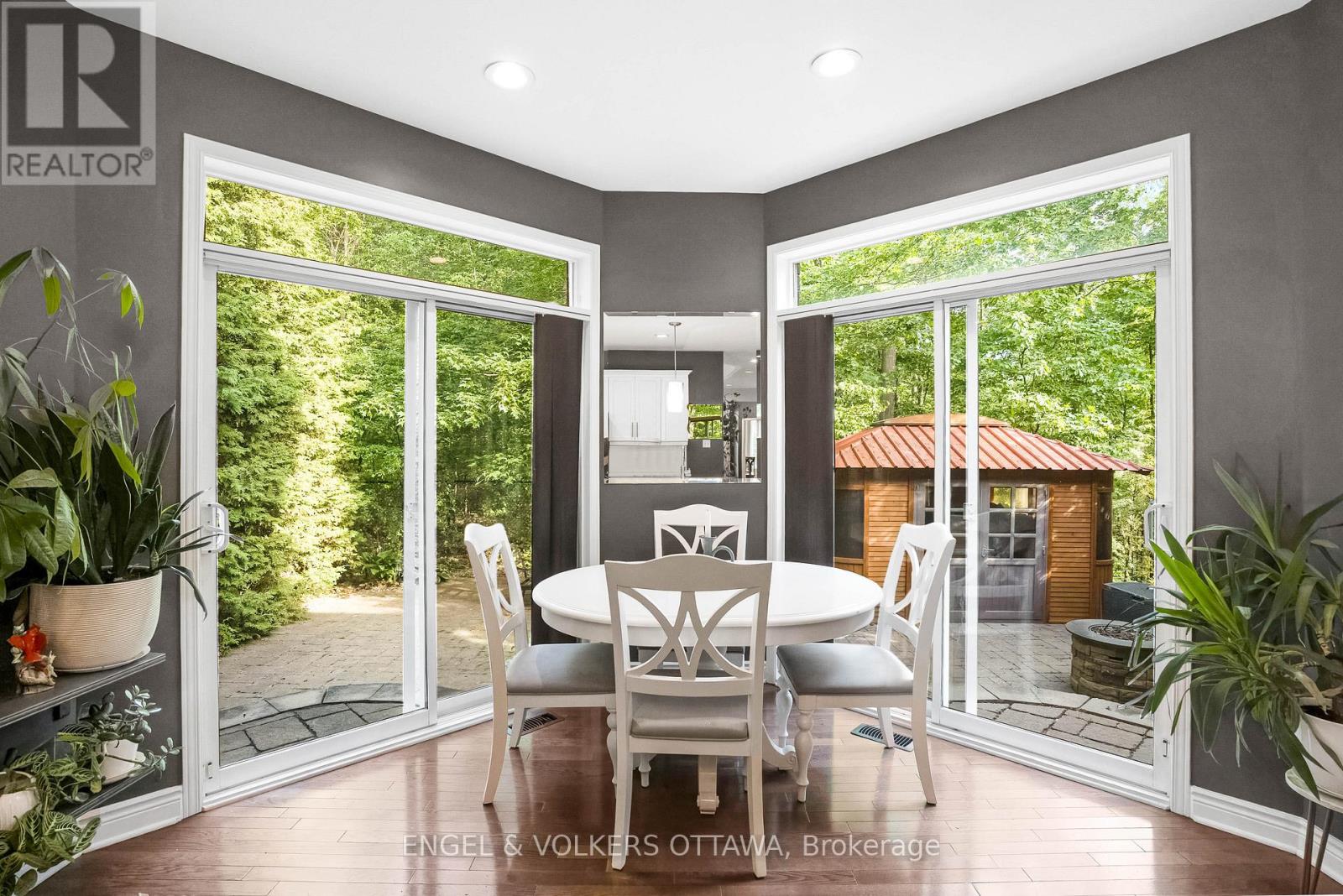 8 GLENRILL PLACE - 21