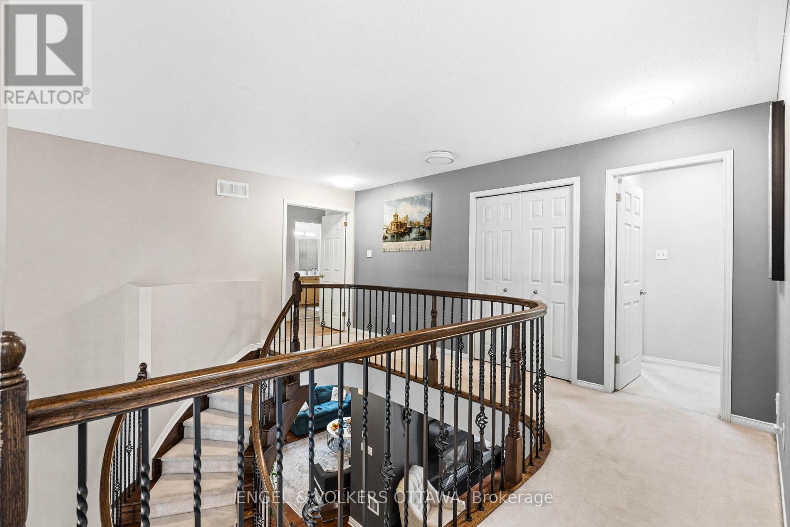 8 GLENRILL PLACE - 25