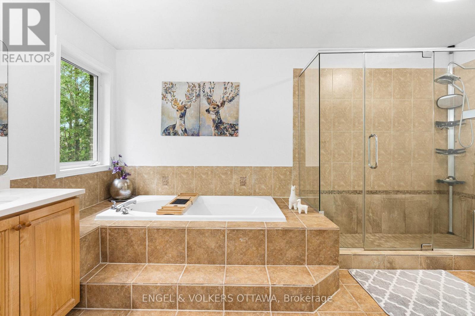 8 GLENRILL PLACE - 29