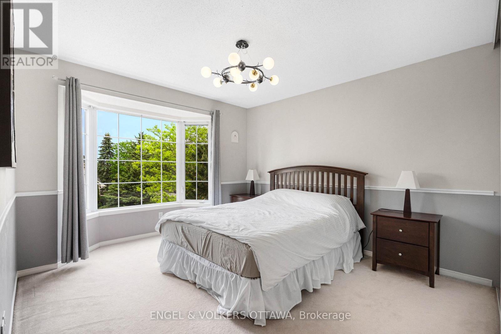 8 GLENRILL PLACE - 33
