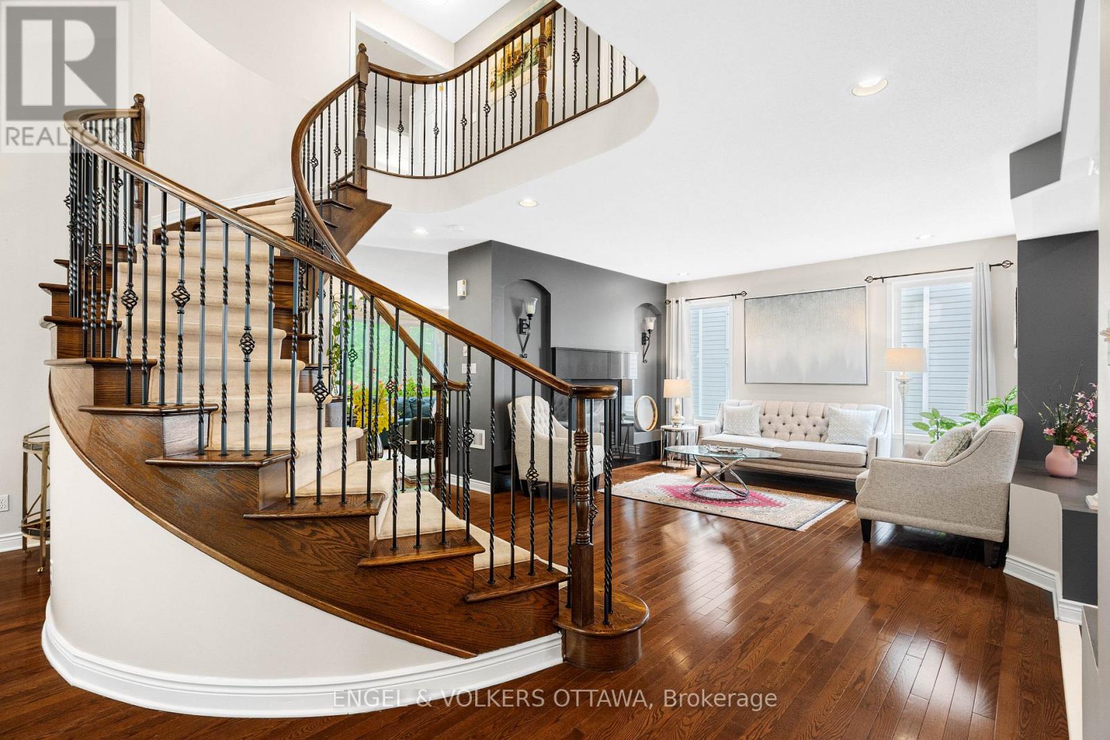 8 GLENRILL PLACE - 5
