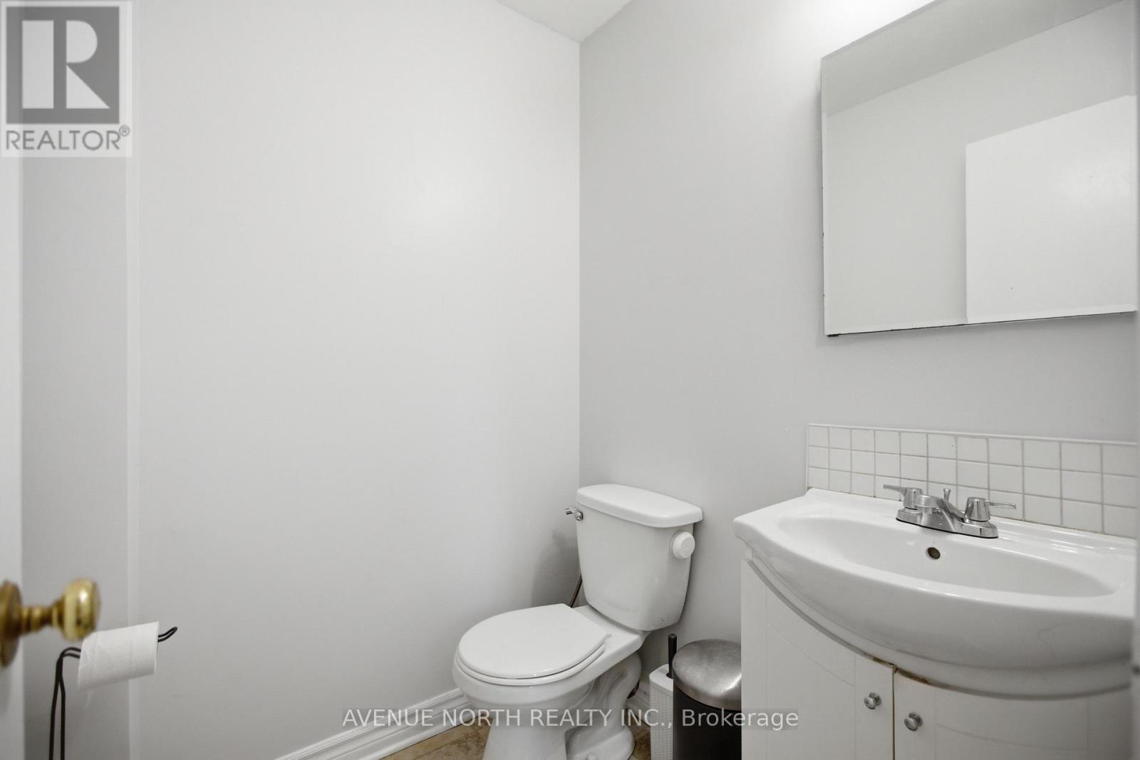 6 WOLFGANG DRIVE, Ottawa. Luxury613. By Peter Sagos - Image 10