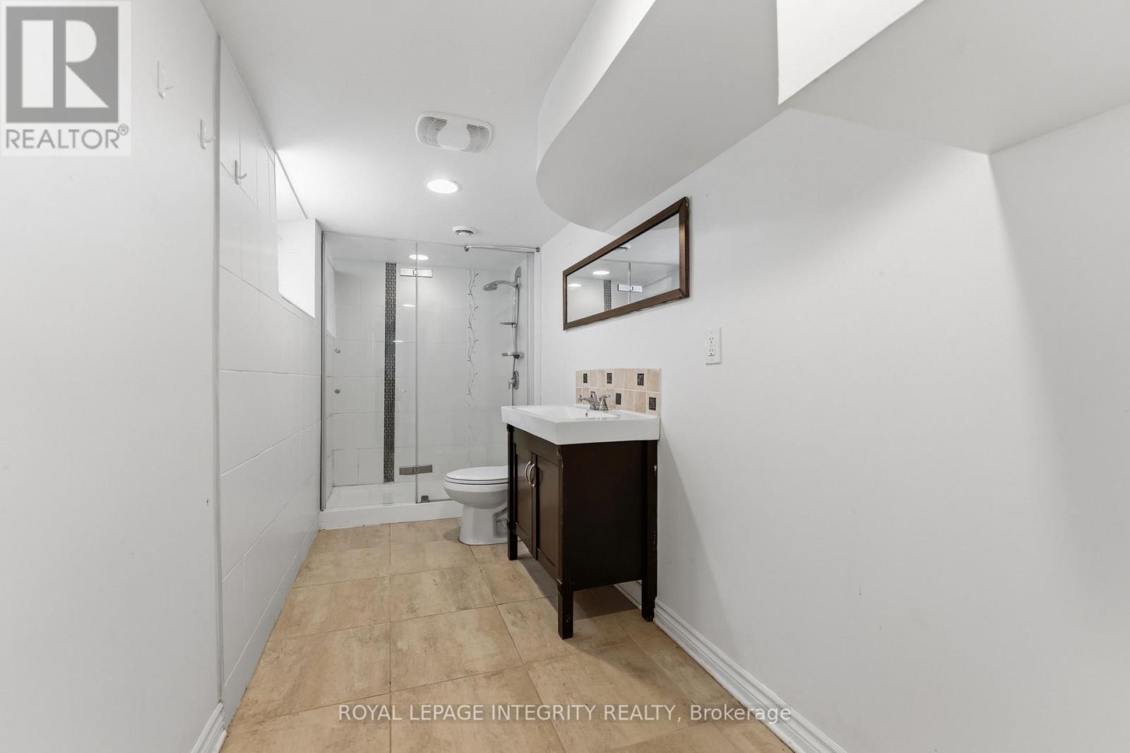 1873 FAIRBANKS AVENUE, Ottawa. Luxury613. By Peter Sagos - Image 26