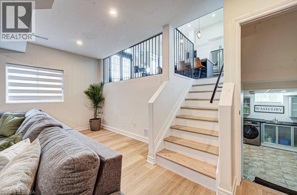 5-bedroom home for sale at 22 LONG Lane, Paris ON · photo 28 of 51