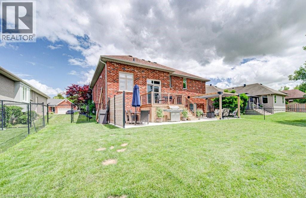 5-bedroom home for sale at 22 LONG Lane, Paris ON · photo 35 of 51