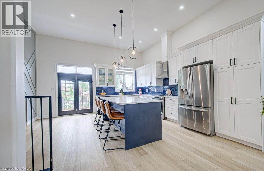 5-bedroom home for sale at 22 LONG Lane, Paris ON · photo 8 of 51