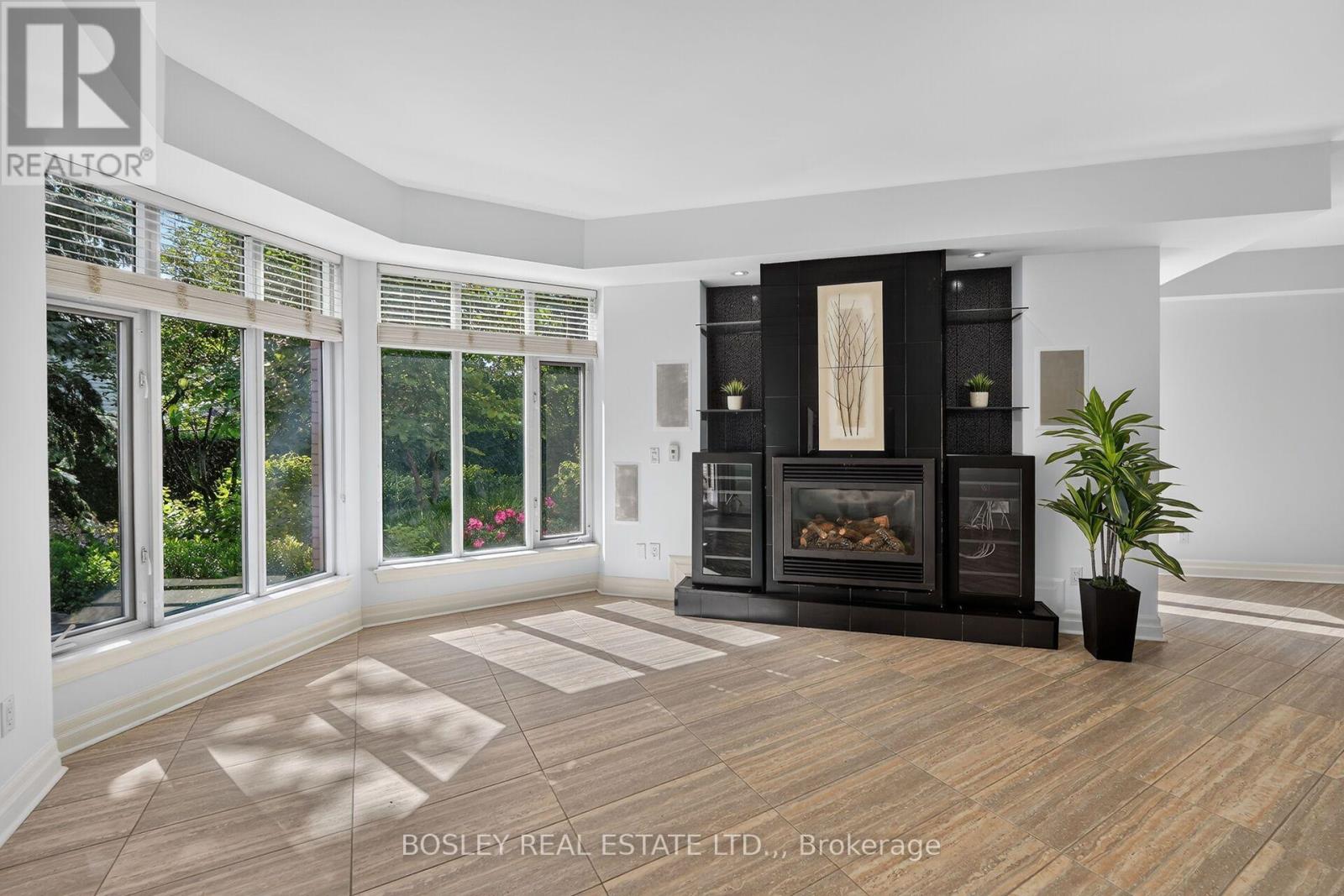 #107 225 RICARDO STREET - 11