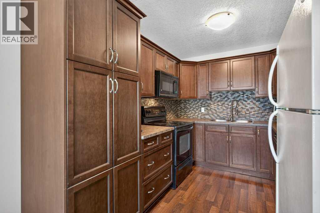 20 McKinley Road SE - 16