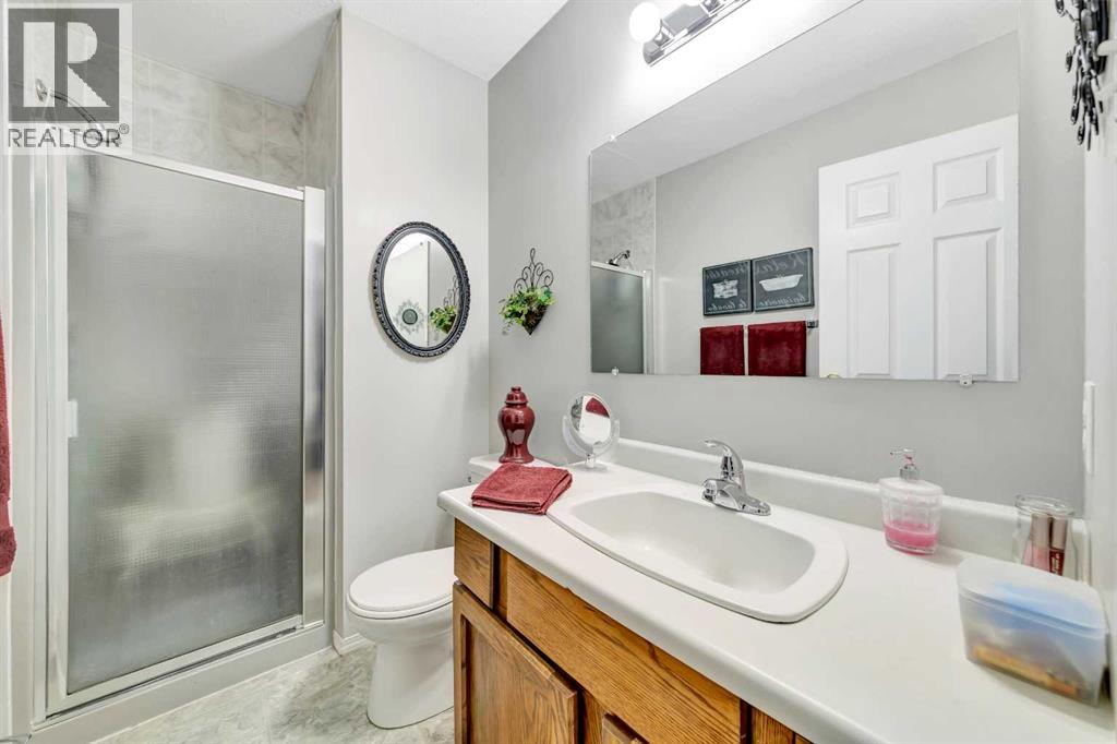 2307 52B Avenue - 21