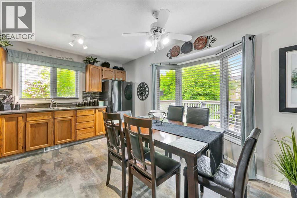 2307 52B Avenue - 11