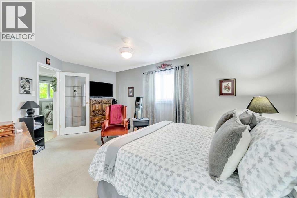 2307 52B Avenue - 20