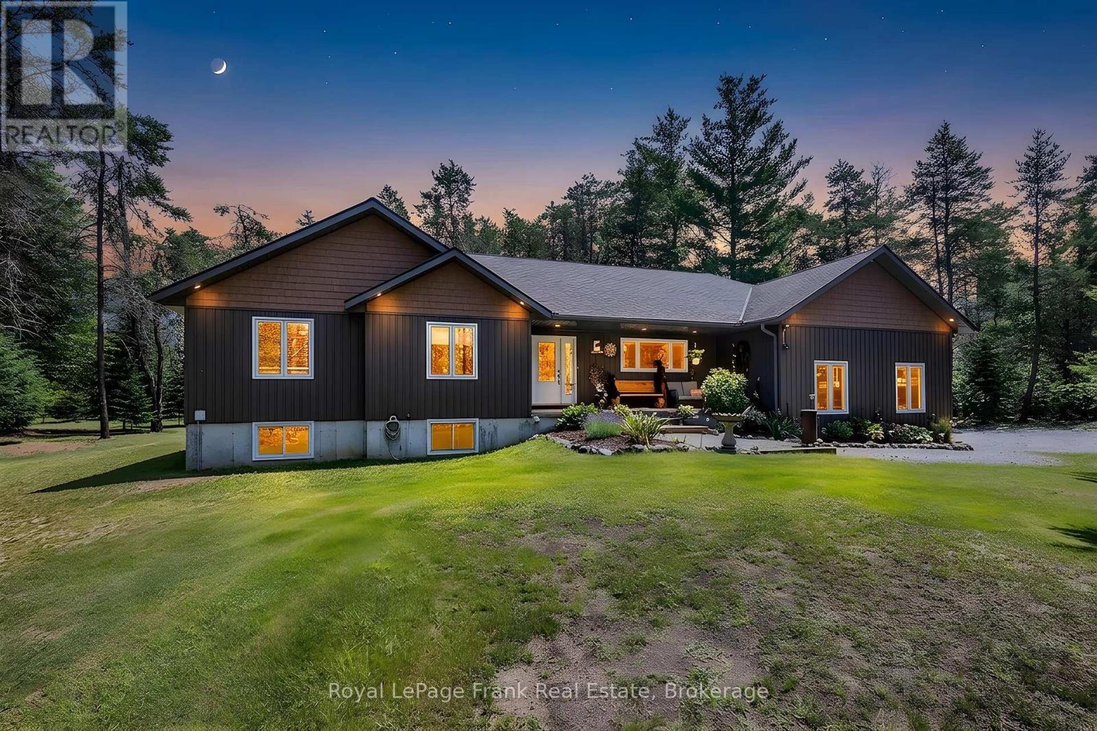 30 HODGSON DRIVE - 1