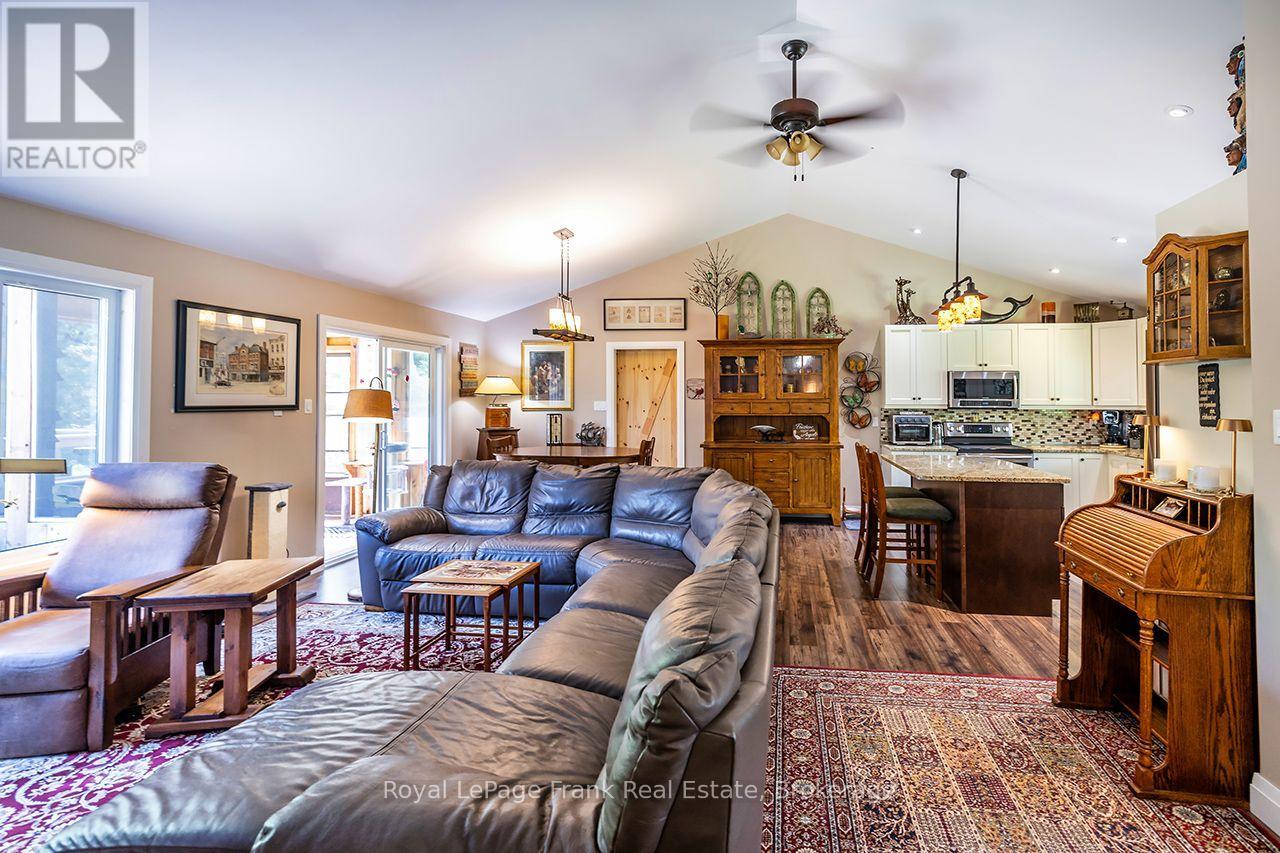 30 HODGSON DRIVE - 12