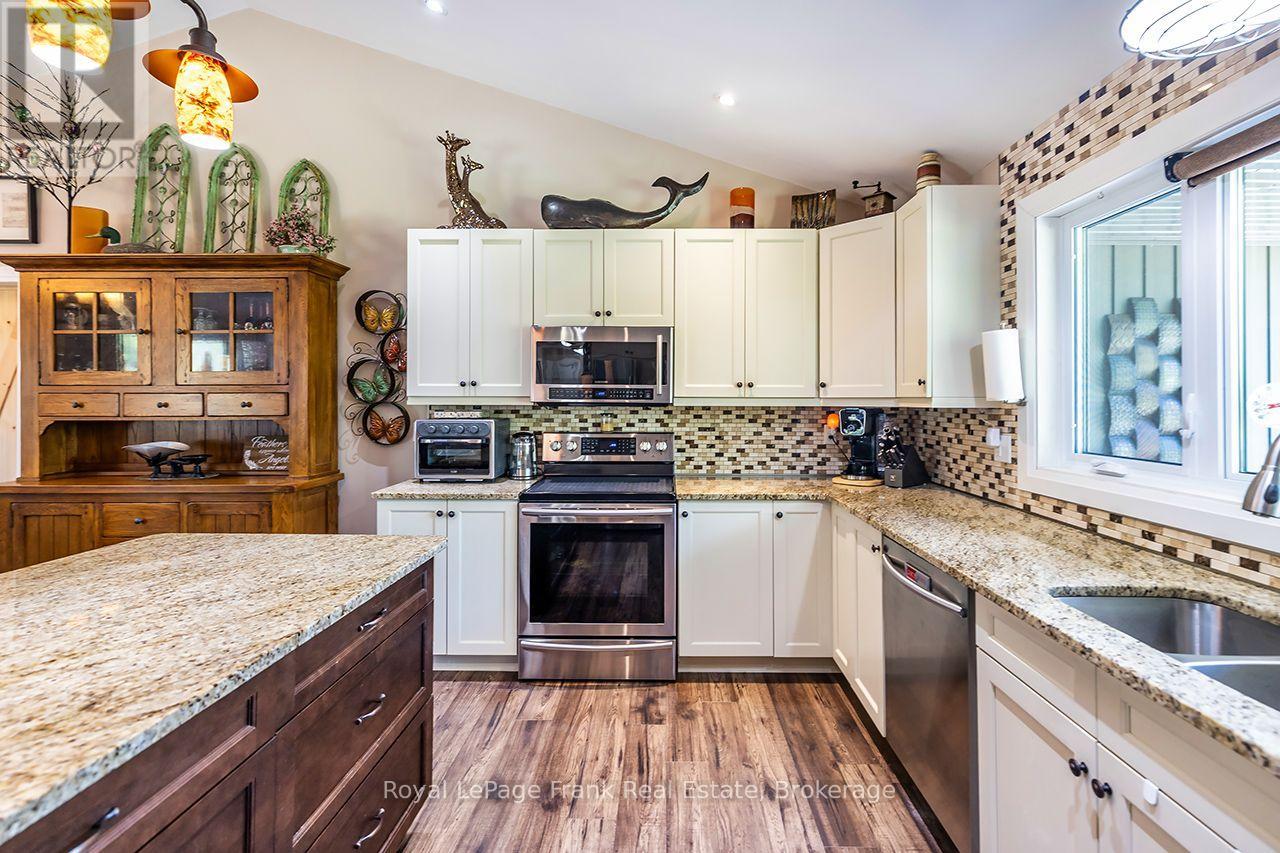 30 HODGSON DRIVE - 14