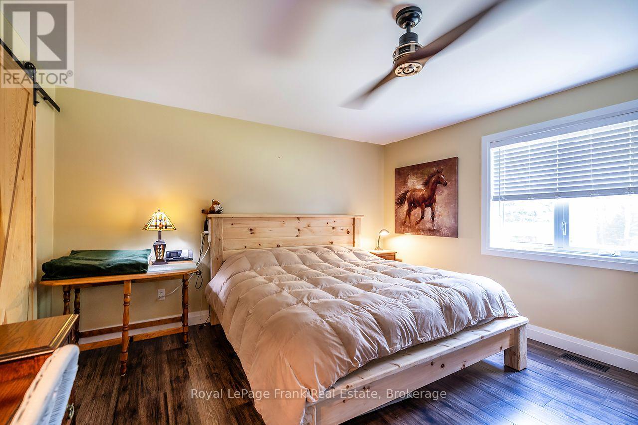 30 HODGSON DRIVE - 20