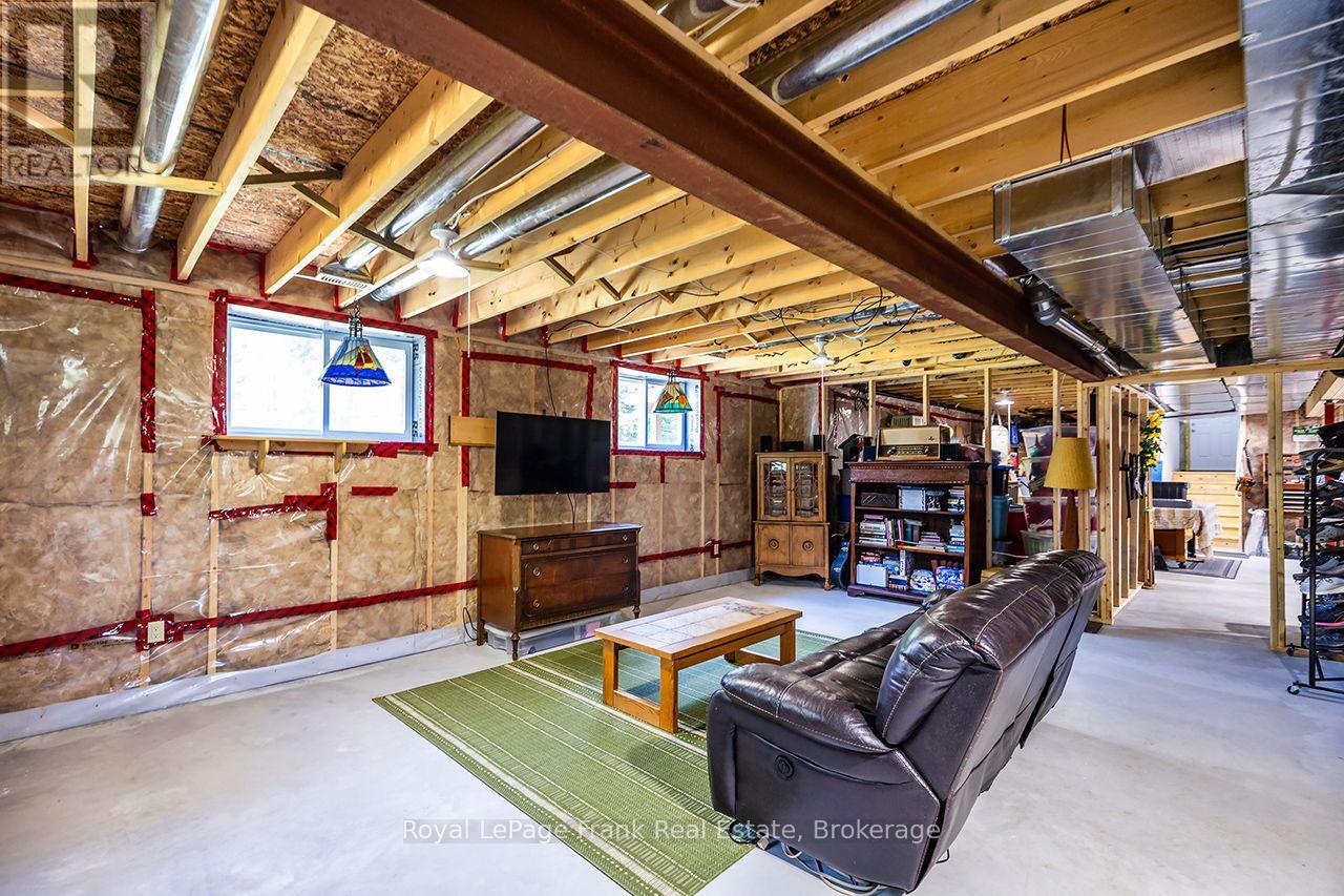 30 HODGSON DRIVE - 27