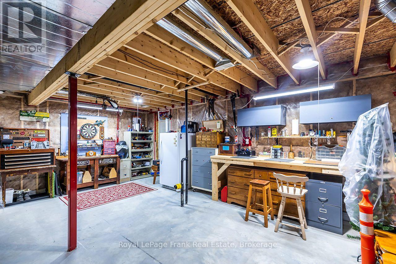 30 HODGSON DRIVE - 28