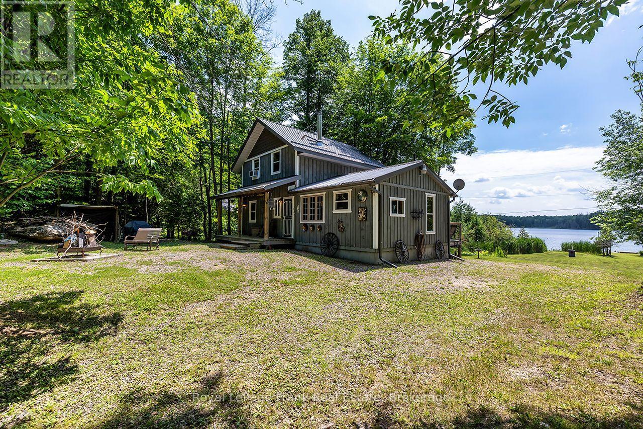 1014 RIDING TRAIL - 1