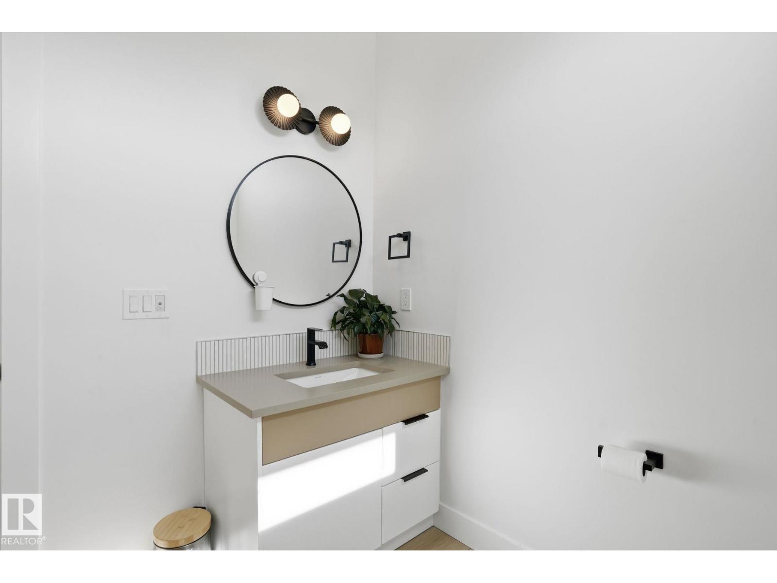 14315 98 AV NW NW - 38