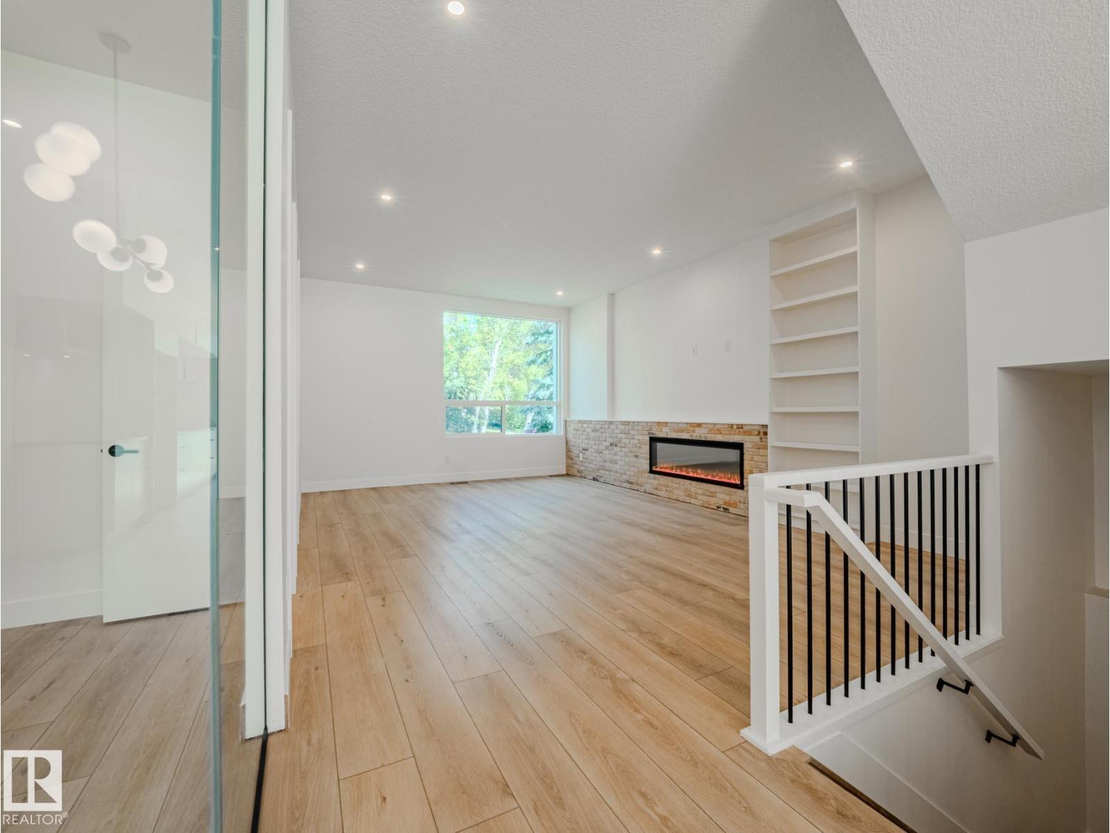 14315 98 AV NW NW — photo 9
