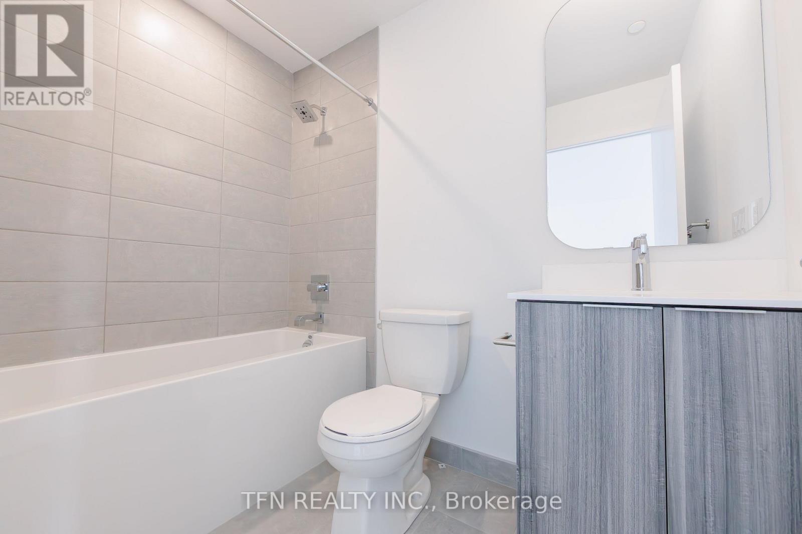#2116 15 RICHARDSON STREET - 13