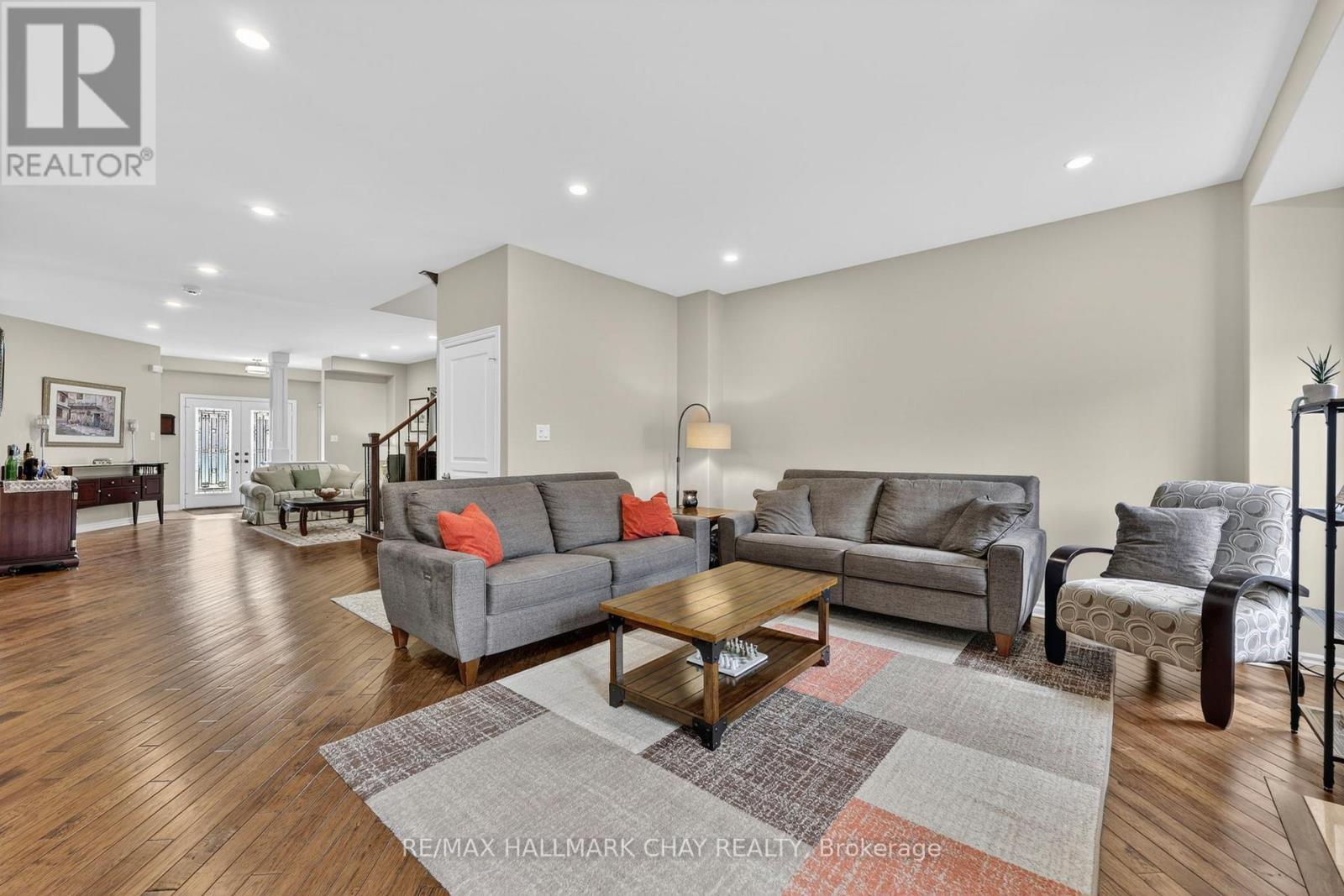 12 ORLEANS AVENUE - 17