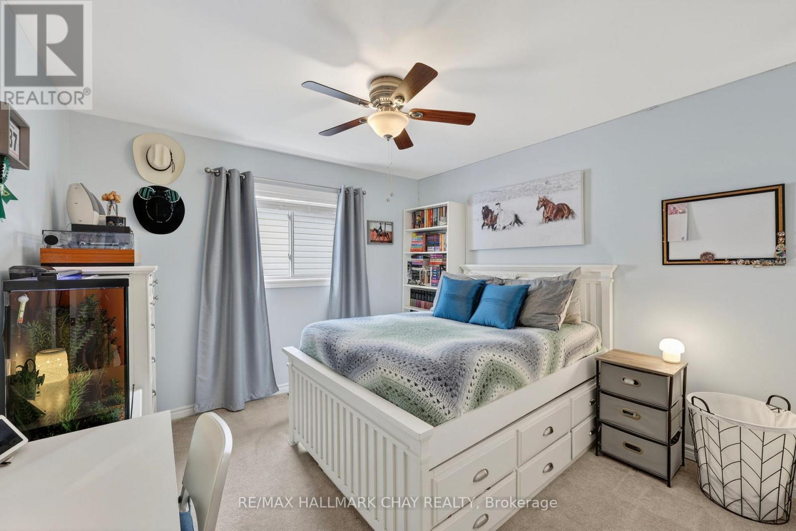 12 ORLEANS AVENUE - 29