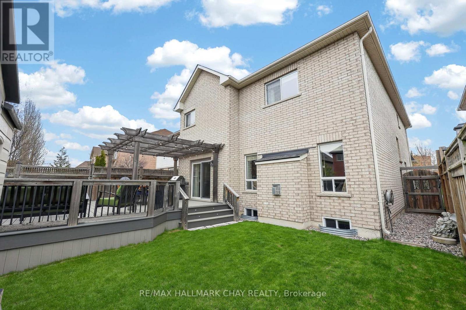 12 ORLEANS AVENUE - 44