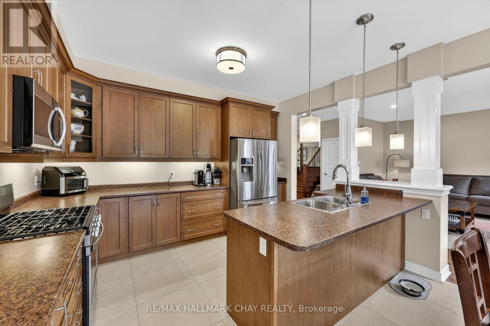 12 ORLEANS AVENUE - 7