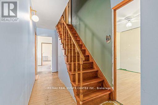44 WILLOW STREET S - 17