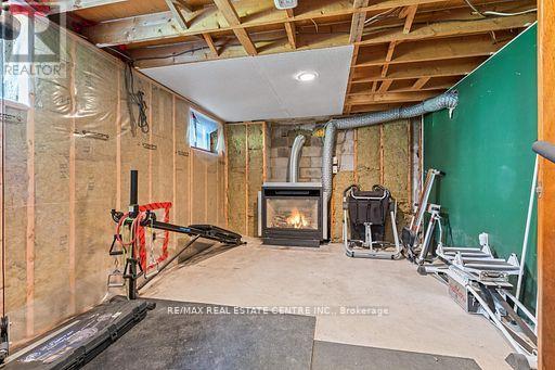 44 WILLOW STREET S - 21