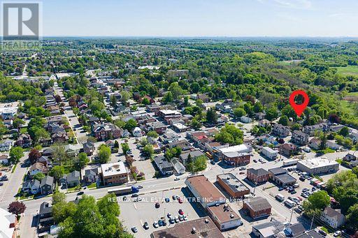 44 WILLOW STREET S - 40